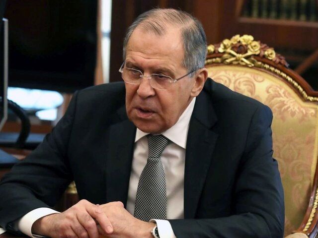 Лавров: Россия соблюдает договоренности по ДСНВ при соблюдении лимитов США