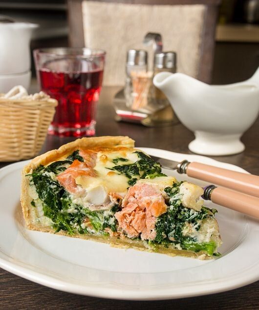 Нежный пирог с морской рыбой: идеальный рецепт на любой случай