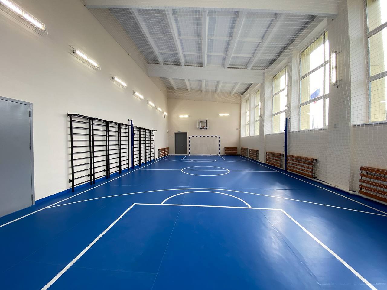 Губернатор Денис Паслер распределил порядка 352 миллионов рублей на капремонт спортзалов и обустройство физкультурно-спортивных зон в школах Свердловской области