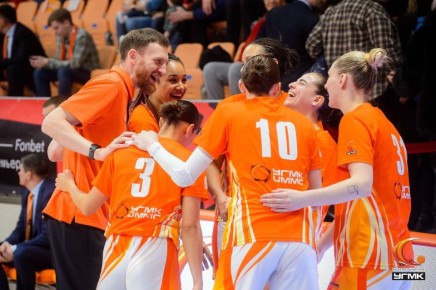 Баскетбольный клуб «УГМК» одержал очередную победу в чемпионате России, обыграв на выезде подмосковную «Спарту Энд К» — 88:60