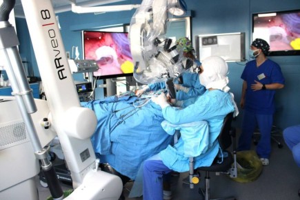 1234Редкую новинку на апробацию получили нейрохирурги Городской клинической больницы №40