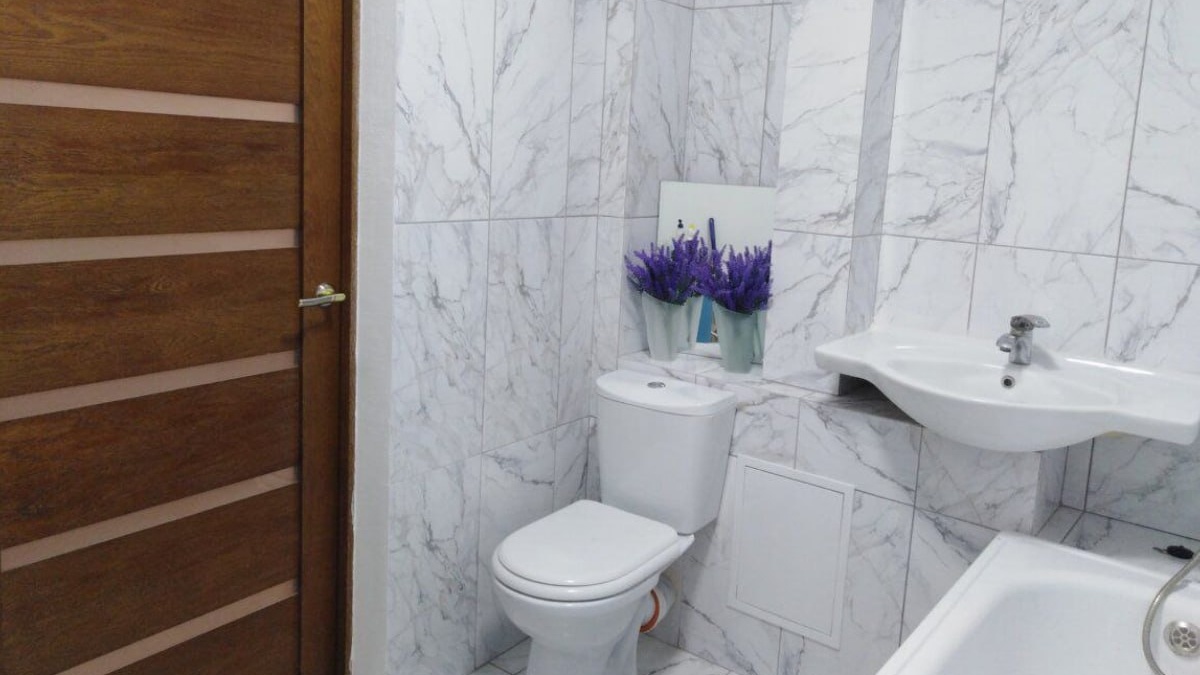 Как вернуть блеск ванной: эффективные домашние средства для чистоты