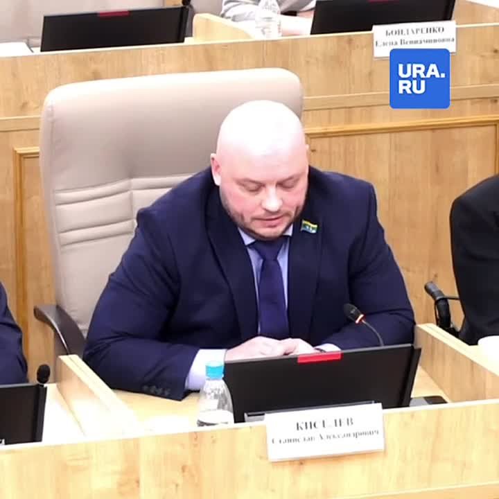 «Учиться лучше в блиндажах»: депутат екатеринбургской Думы призвал обучать детей рыть эти сооружения и стрелять из автоматов, а также отказаться от «тепличных условий» в кружках, чтобы они были готовы к реальным условиям...