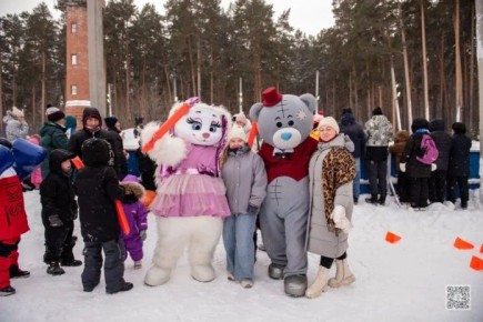 Традиционный зимний фестиваль «Разгони мороз клюшкой», прошедший в минувшие выходные в поселке Бобровском Сысертского муниципального округа, объединил любителей активного отдыха и спортсменов из четырех населенных пунктов...