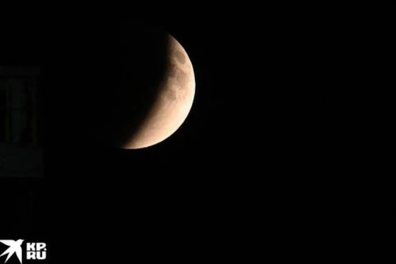 Россияне в марте увидят, как Луна дважды закроет ярчайшую звезду созвездия Льва