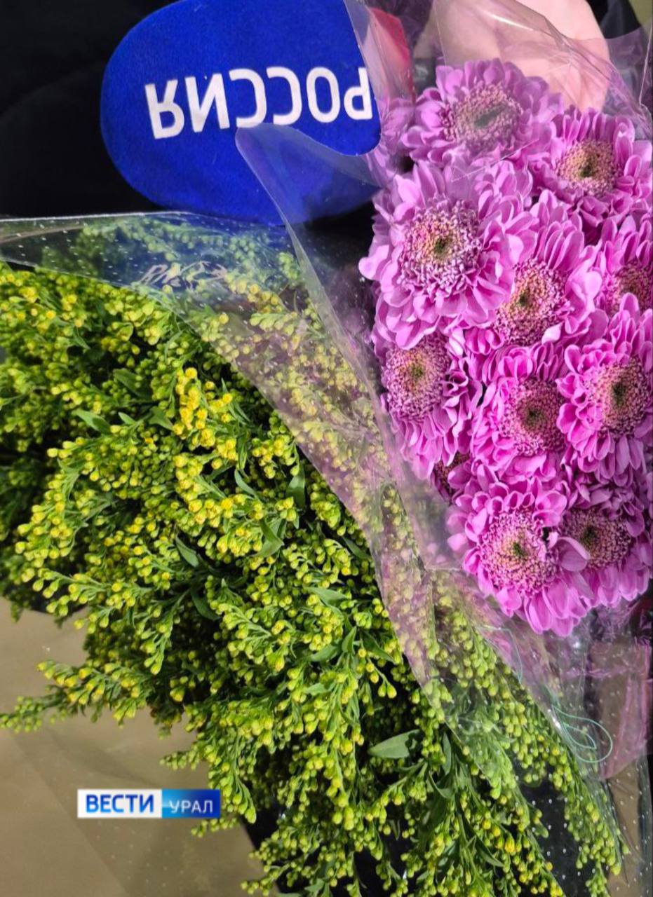 Всего к 8 Марта на Урал завезли более 8 млн импортных цветов Всего к 8 Марта на Урал завезли более 8 млн импортных цветов