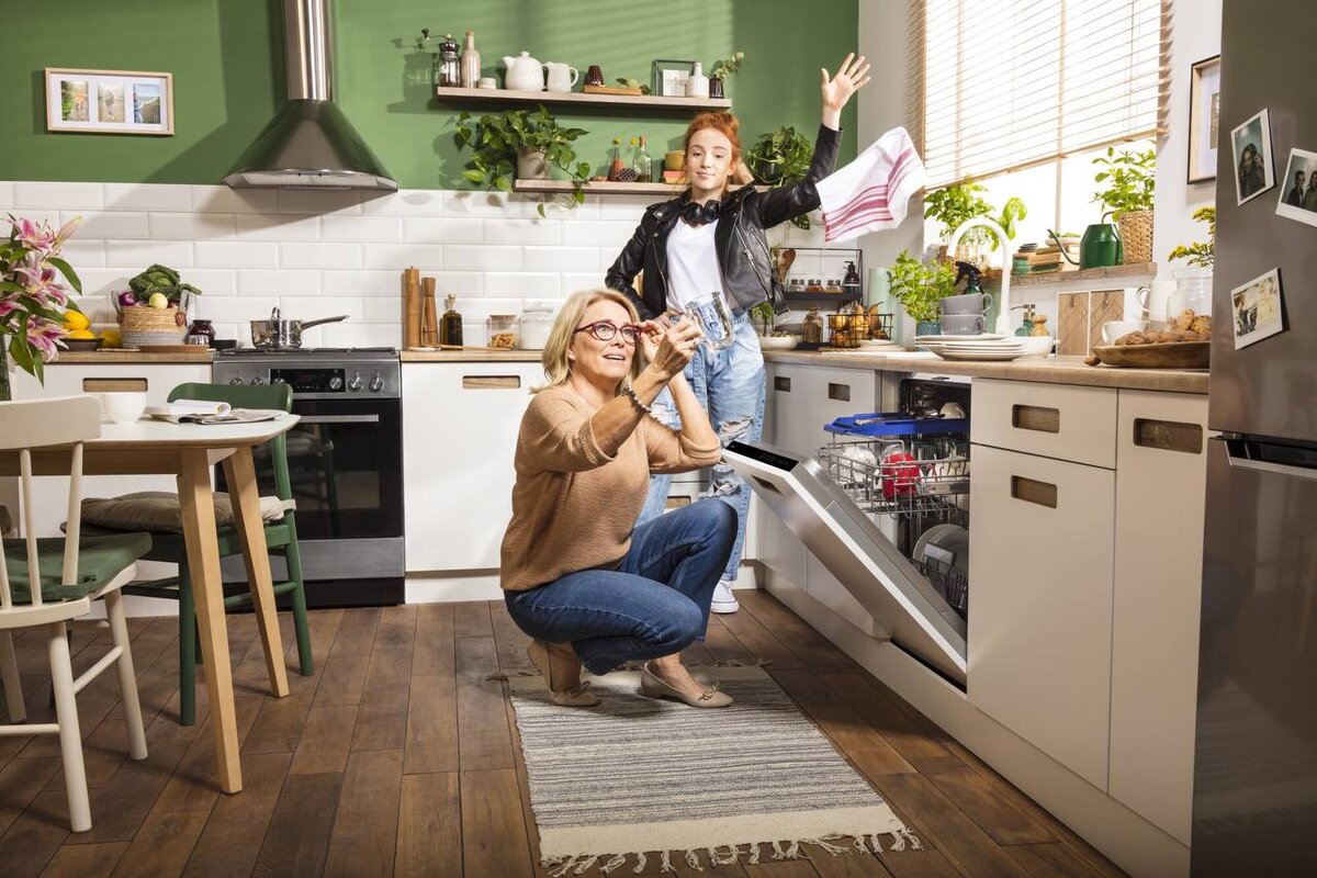 Что выбрать: раковину или посудомоечную машину?