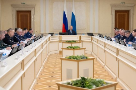 Денис Паслер поставил задачу повысить защищенность объектов транспортной инфраструктуры Свердловской области к Международному фестивалю молодежи