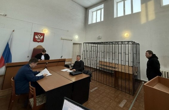 Обязательные работы за набитую свастику на мочке уха получил свердловчанин