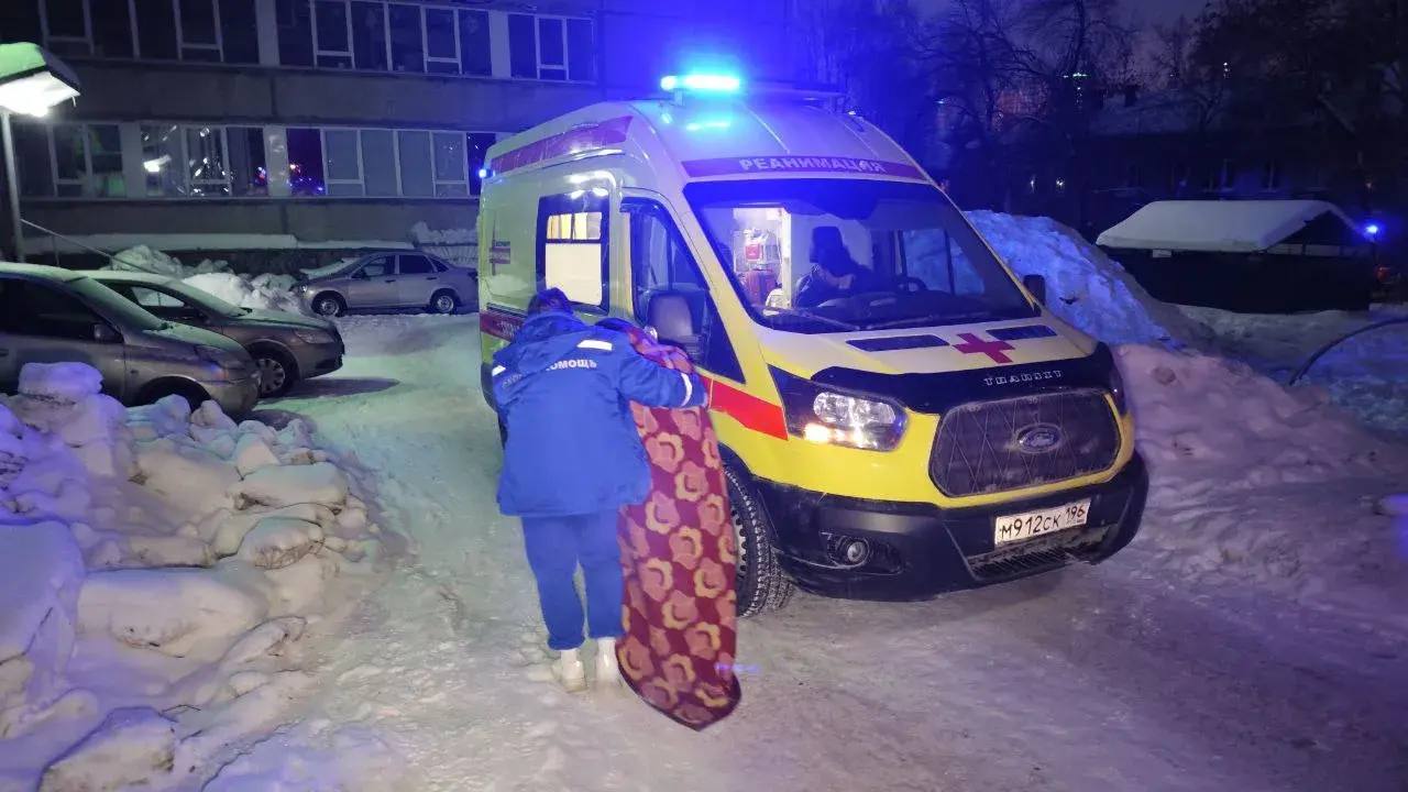 Мужчина погиб при пожаре в многоэтажке в Екатеринбурге Мужчина погиб при пожаре в многоэтажке в Екатеринбурге