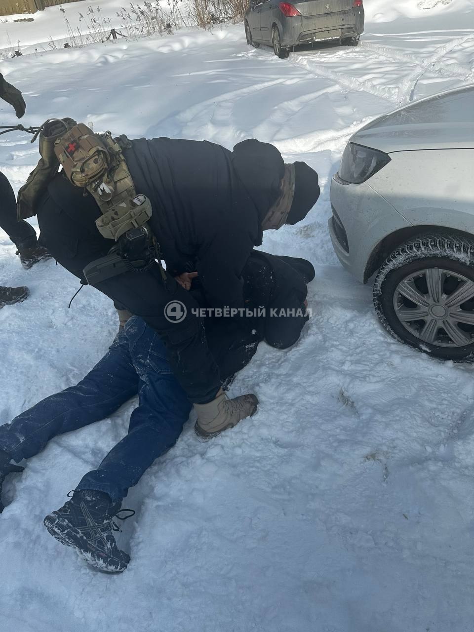 Серийных автоугонщиков задержали в Екатеринбурге Серийных автоугонщиков задержали в Екатеринбурге