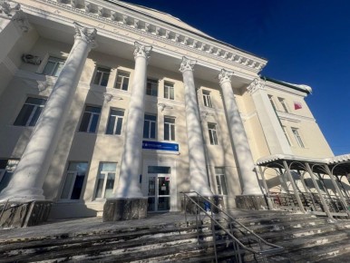 Губернатор Свердловской области Денис Паслер рассказал, что сразу несколько поликлиник и сельских подразделений Первоуральской городской больницы 2 марта возобновили работу после ремонта