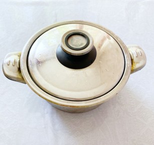 Чистим кастрюлю: советы из первых уст