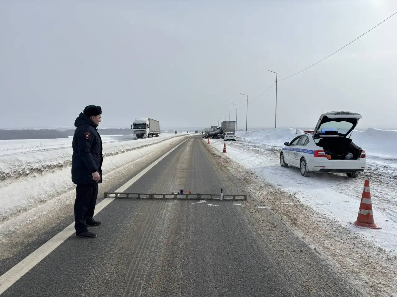 В Ачитском районе сотрудники Госавтоинспекции устанавливают обстоятельства смертельного ДТП В Ачитском районе сотрудники Госавтоинспекции устанавливают обстоятельства смертельного ДТП