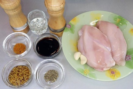 Нежное куриное филе в духовке: простой и вкусный рецепт