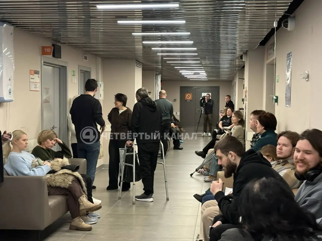 На очереди в травмпункт пожаловались жители Академического района На очереди в травмпункт пожаловались жители Академического района