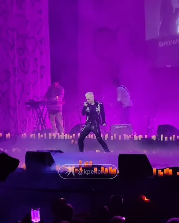 SHAMAN устроил целое шоу в Екатеринбурге