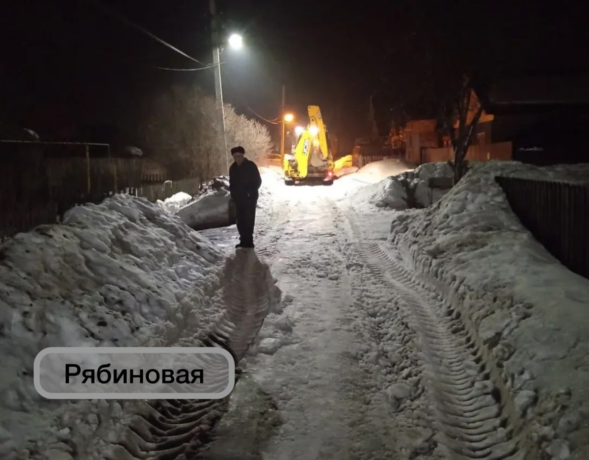 Владислав Пинаев: Доброе утро, весенняя уборка города продолжается Владислав Пинаев: Доброе утро, весенняя уборка города продолжается