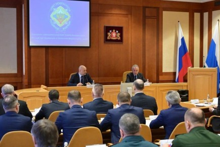 ����� 5600 ������� � 1400 ������ �������: � ������������ ������� ��������� � �������