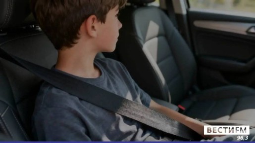 Каких травм можно избежать, пристегнувшись ремнем безопасности и почему даже двигаясь на автомобиле с минимальной скоростью, нельзя забывать об удерживающем устройстве?