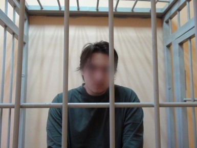 В Екатеринбурге задержали 22летнего курьера, забравшего у пенсионерки 500 тысяч рублей