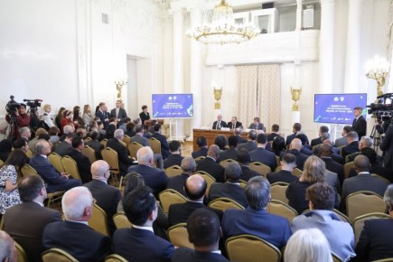 9 апреля в Доме приёмов МИД России состоялась презентация крупнейшего международного молодёжного события в 2026 году – Международного фестиваля молодёжи (#МФМ2026)