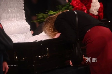 ������� ��������� ��������� ������� �� ������������ ����� �������