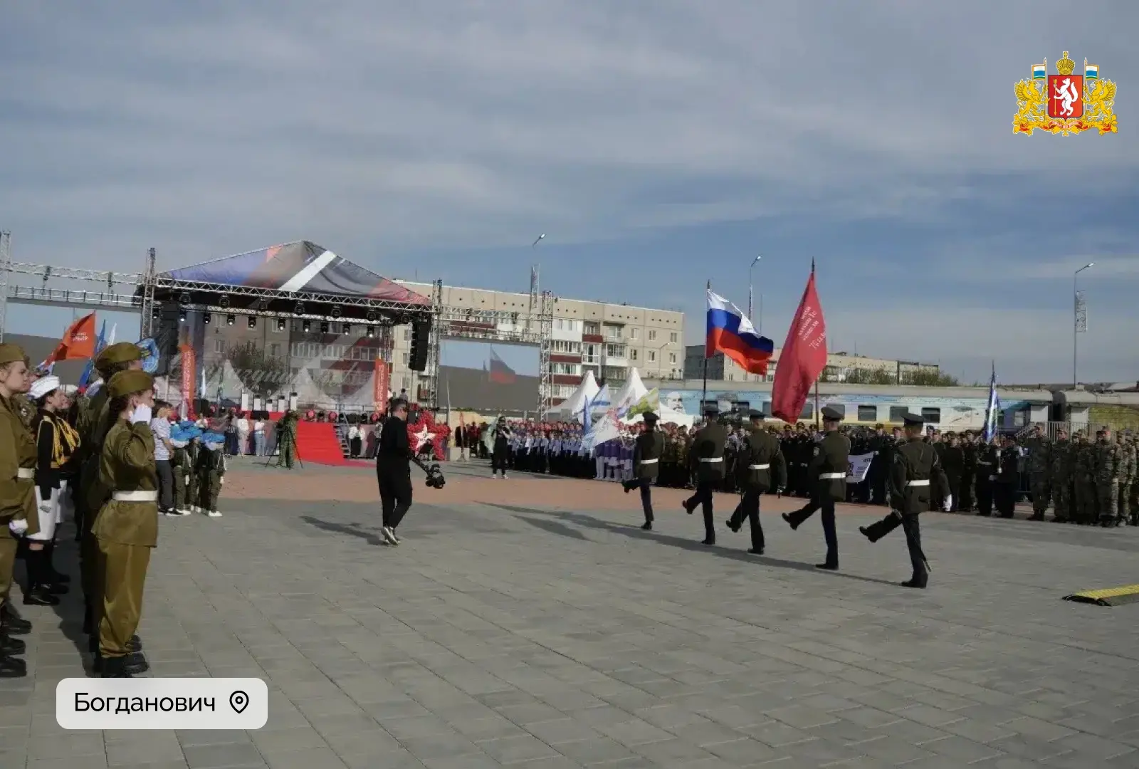 Жители региона отпраздновали День Победы на сотнях площадок, в том числе на общественных территориях, благоустроенных по проекту «Формирование комфортной городской среды» Жители региона отпраздновали День Победы на сотнях площадок, в том числе на общественных территориях, благоустроенных по проекту «Формирование комфортной городской среды»