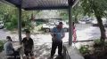 «Дети сами угорали над пьяным мужчиной»: очевидцы рассказали о пострадавших от онаниста на улице