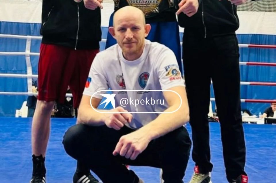 Мальчик, которого пинал тренер по боксу в Каменске-Уральском, оказался его сыном