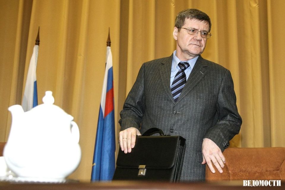 Экс-генпрокурору и полпреду в СКФО Юрию Чайке исполнилось 75 лет Экс-генпрокурору и полпреду в СКФО Юрию Чайке исполнилось 75 лет