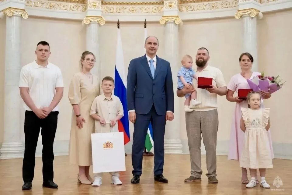 Огнеборец из города Ивдель удостоился государственной награды Огнеборец из города Ивдель удостоился государственной награды