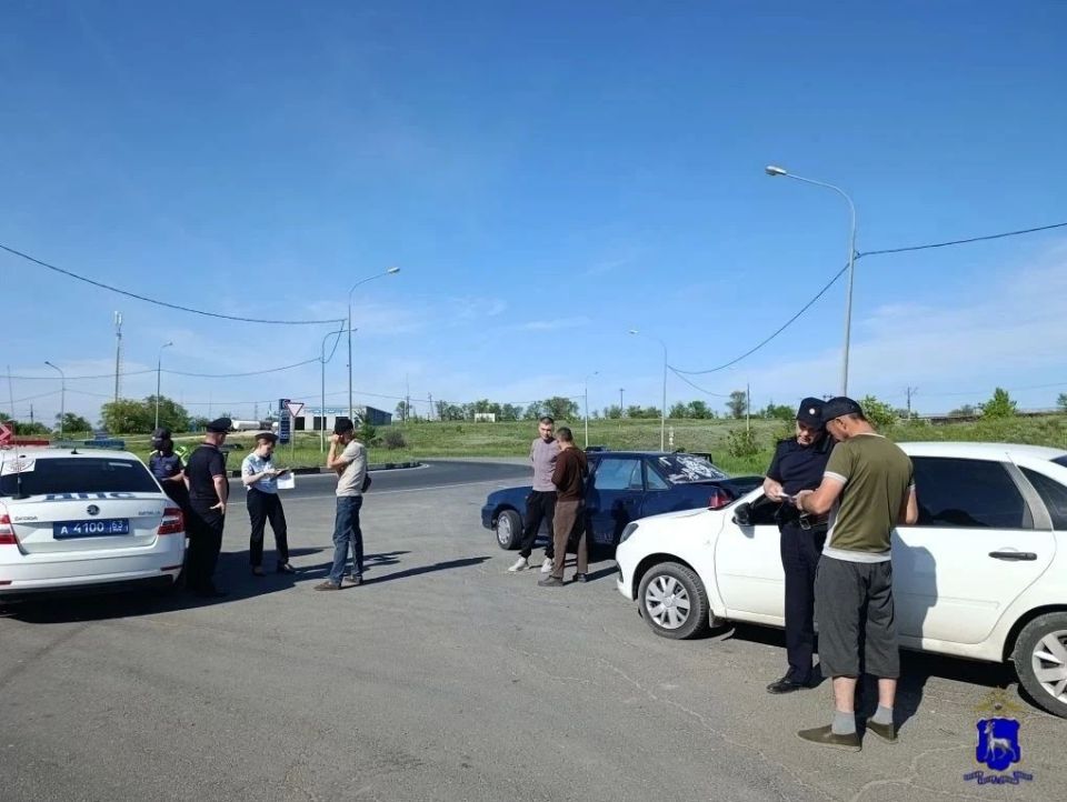 В Самаре прошла масштабная операция: полиция на страже правопорядка В Самаре прошла масштабная операция: полиция на страже правопорядка