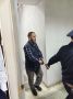 В Екатеринбурге арестовали водителя автобуса, который перепутал педали и въехал в пешеходов на тротуаре