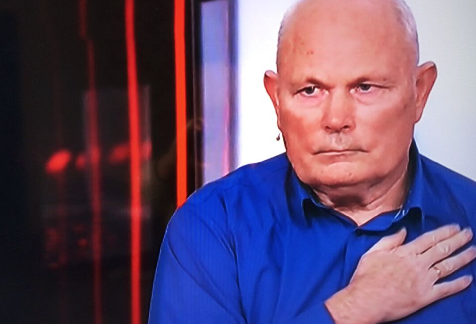 Как Геннадий Малахов завоевал доверие России: от керосина до чудес на экране
