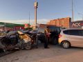 Автоинспекторы работают на месте ДТП в Первоуральске, которое спровоцировал нетрезвый водитель