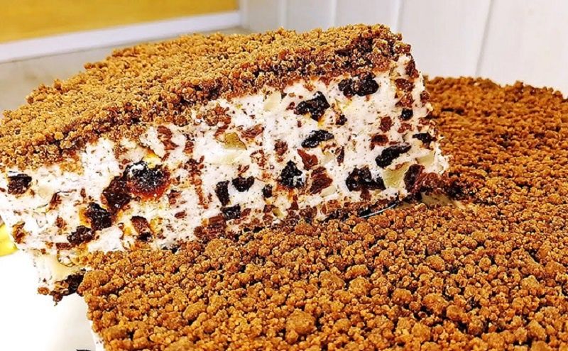 Торт без выпечки с черносливом и орехами: прелесть простоты и изысканного вкуса