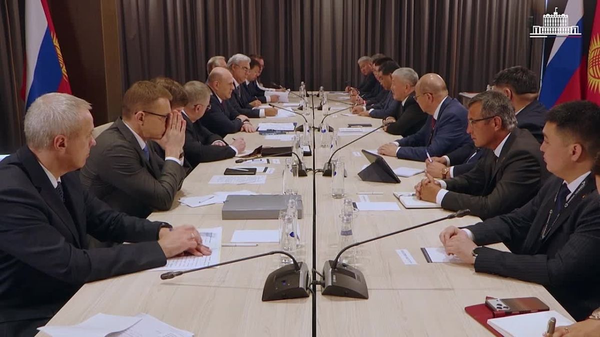Михаил Мишустин и Адылбек Касымалиев обсудили потенциал российскокиргизского партнерства
