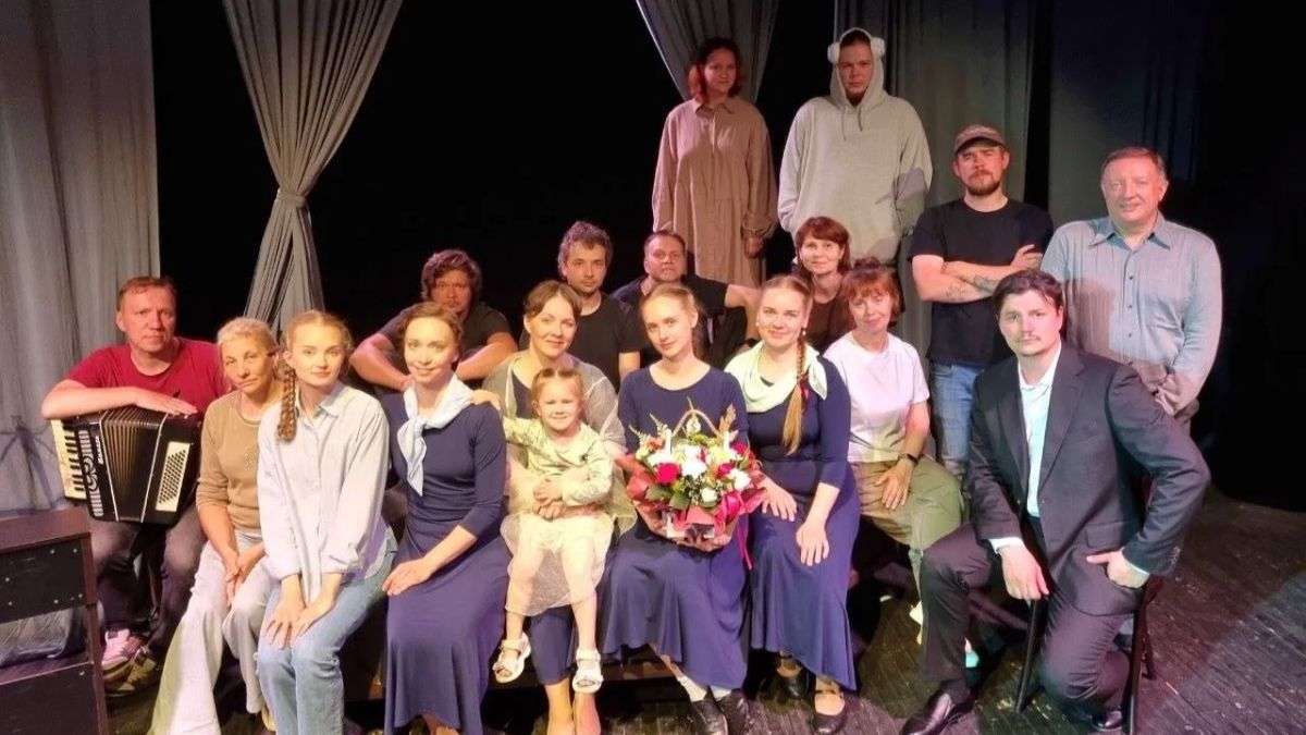 Сегодня на страницах «Областной газеты» вышли материалы, посвященные культуре Среднего Урала Сегодня на страницах «Областной газеты» вышли материалы, посвященные культуре Среднего Урала