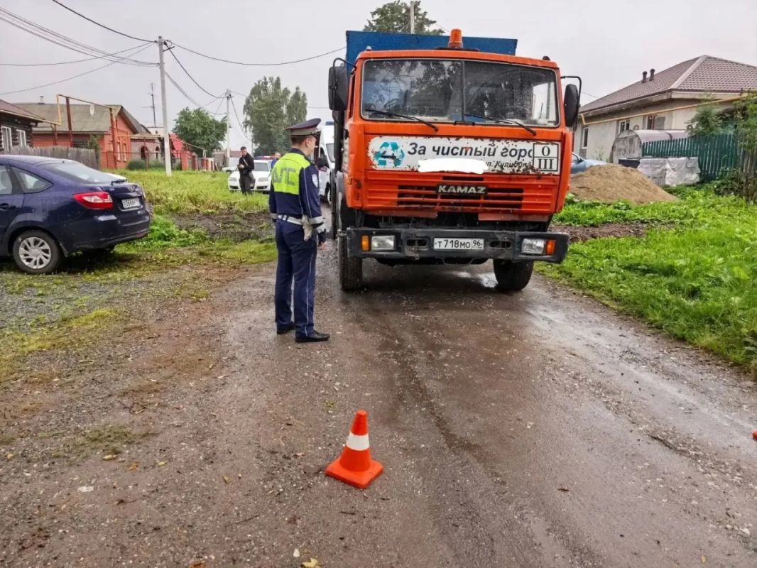 Мусоровоз насмерть задавил 4-летнюю девочку в Нижнем Тагиле Мусоровоз насмерть задавил 4-летнюю девочку в Нижнем Тагиле