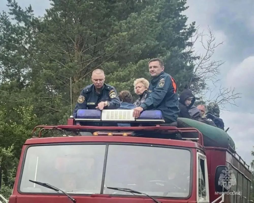 - 362 частных жилых дома - 5 дачных домов - 1760 приусадебных участков - 2 участка дорог - 9 низководных мостов - 362 частных жилых дома - 5 дачных домов - 1760 приусадебных участков - 2 участка дорог - 9 низководных мостов