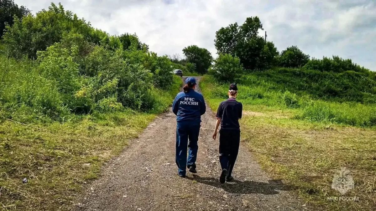 В паводок купаться в водоемах очень опасно!