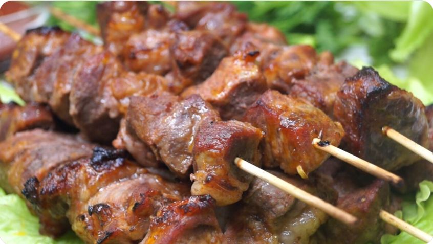 Секреты идеального шашлыка: как сделать мясо сочным и ароматным