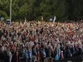 Десятки тысяч верующих приняли участие в Царском крестном ходе