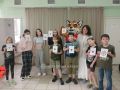 Открытки от уральских детей подарят спортсменам со всей России