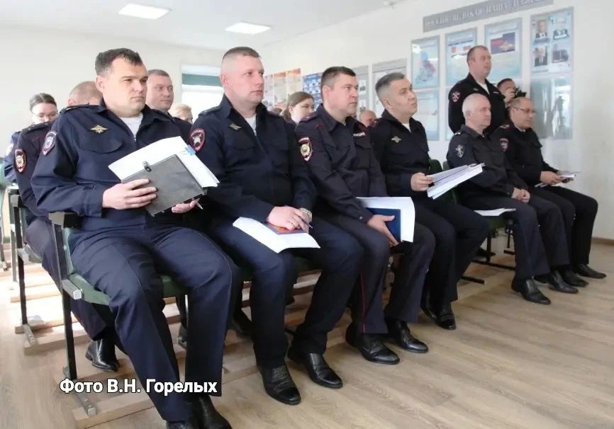 Генерал Мешков: Руководству полиции Ревды нужны новые решения в сфере обеспечения правопорядка Генерал Мешков: Руководству полиции Ревды нужны новые решения в сфере обеспечения правопорядка