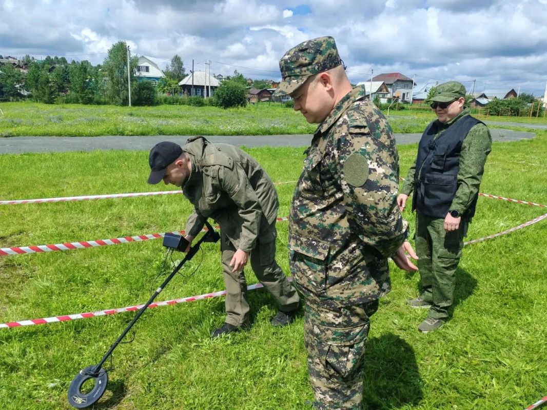 Следователи-криминалисты регионального СУ СК России провели выездной семинар для следователей территориальных следственных отделов Следователи-криминалисты регионального СУ СК России провели выездной семинар для следователей территориальных следственных отделов