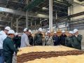 В ходе рабочей поездки в Свердловскую область руководитель Рослесхоза Иван Советников посетил лесопромышленное предприятие ООО «Синергия», где завершена реализация приоритетного инвестиционного проекта в целях развития ЛПК