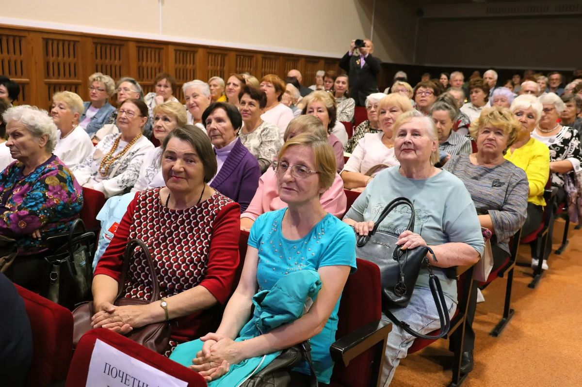 В Нижнем Тагиле проходят мероприятия в рамках Дня пенсионера в Свердловской области В Нижнем Тагиле проходят мероприятия в рамках Дня пенсионера в Свердловской области