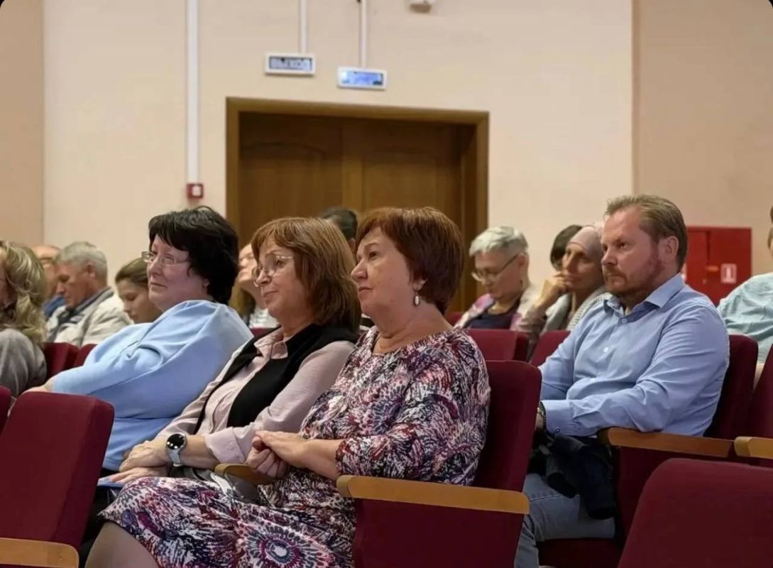 Сегодня в Уральском лесотехническом университете говорили о наведении порядка в лесах Сегодня в Уральском лесотехническом университете говорили о наведении порядка в лесах